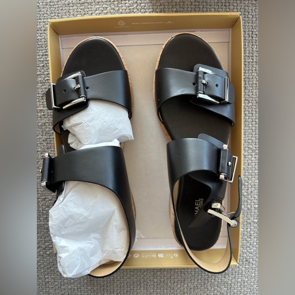Michael Kors Colby Flatform Sandals Black Leather Size 8.5 – Brand New in Box - Picture 7 of 14